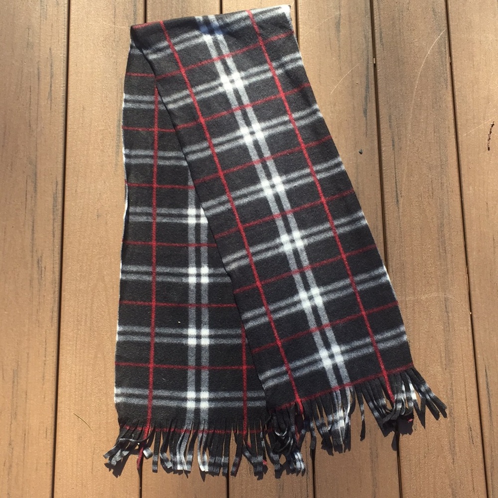 Plaid scarf